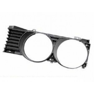 E32 {740/750}  Решетка радиатора левая модели с широкой центральной решеткой черная для BMW - E32  7-series
