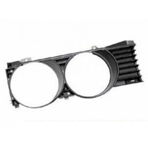 E32 {740/750}  Решетка радиатора правая модели с широкой центральной решеткой черная для BMW - E32  7-series